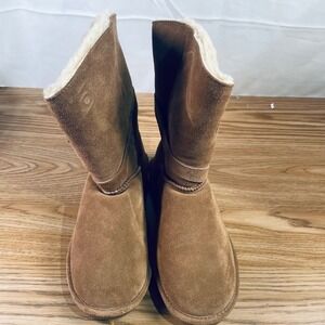 Bearpaw Embellished Suede Sheepskin Lined Boots Chocolate Brown Womens Size